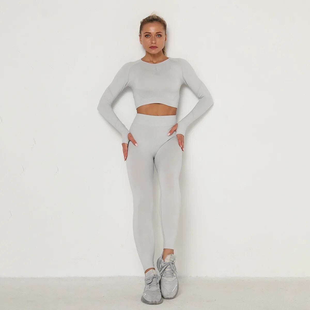 Signature Seamless Long Sleeve Crop Top