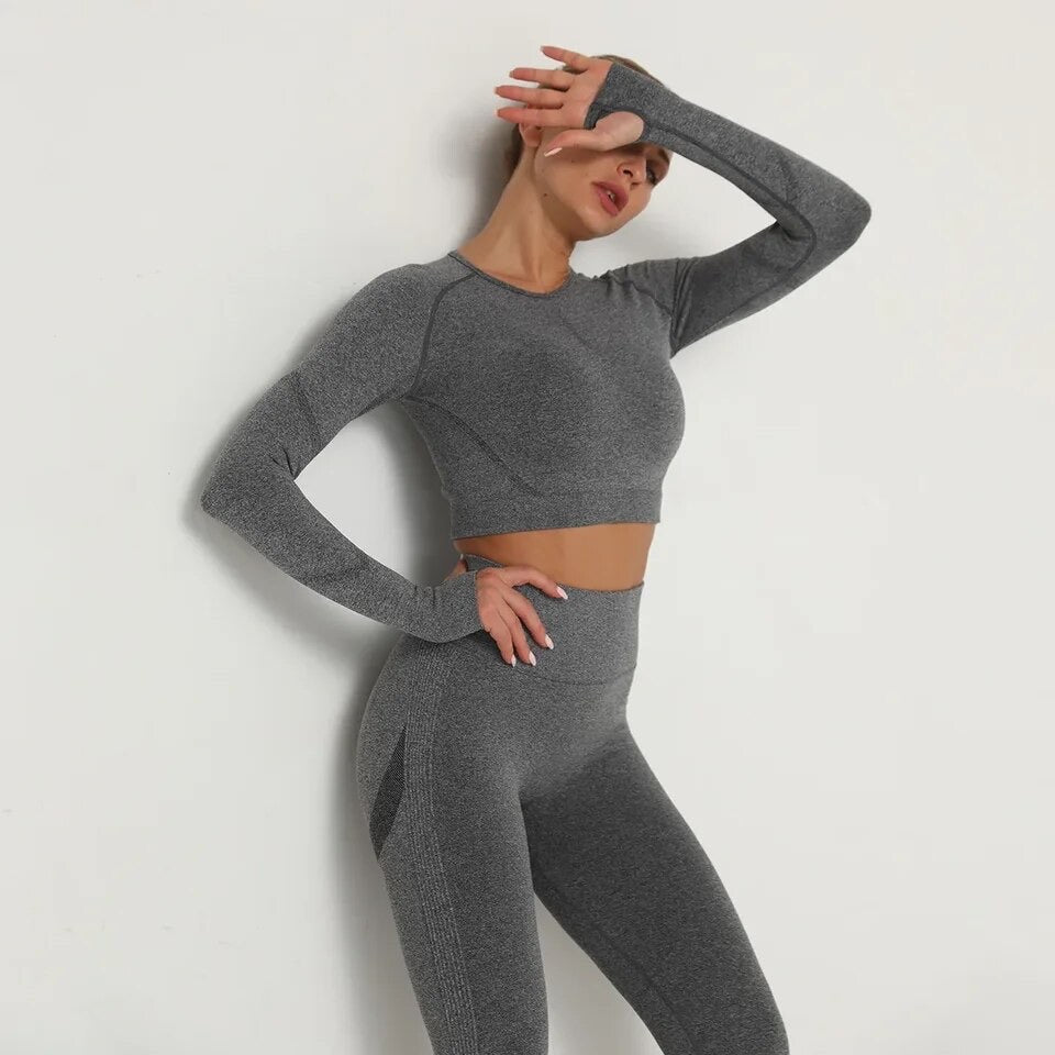 Signature Seamless Long Sleeve Crop Top